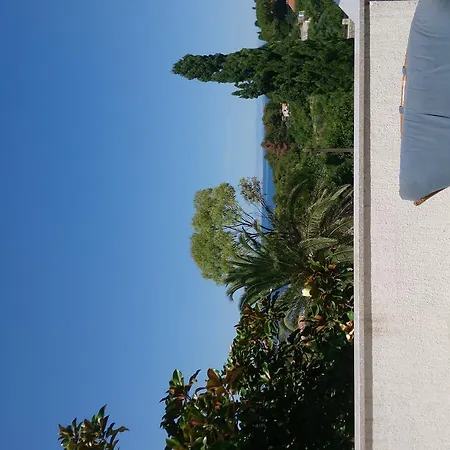 Apartamento Pinoapplosinj Veli Lošinj